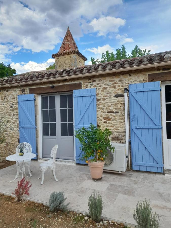 La petite maison bleue Loubejac Extérieur photo